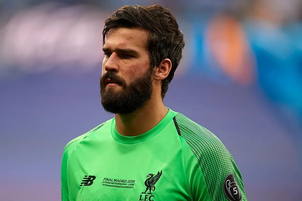 alisson-e-cortado-dos-amistosos-do-brasil-contra-frana-e-croacia-hugo-souza-e-convocado