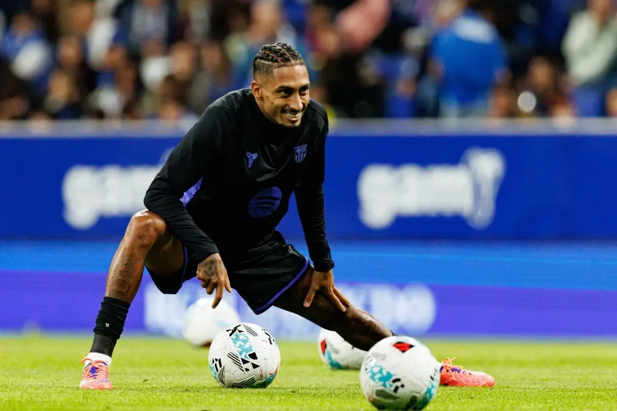 rafinha-presenteia-esposa-com-range-rover-vogue-avaliado-em-cerca-de-100-mil-euros-e-viraliza-nas-redes